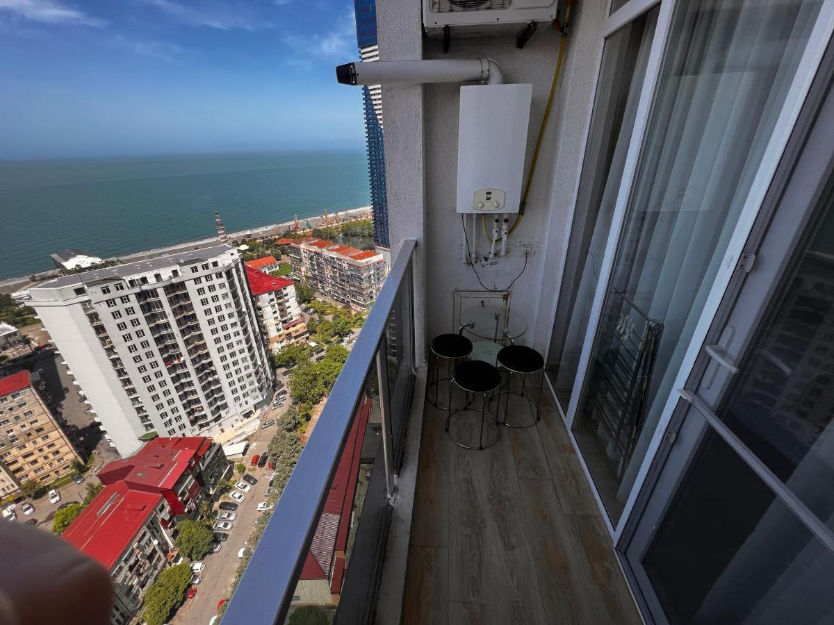 27 Floor Apartments Batoemi Buitenkant foto