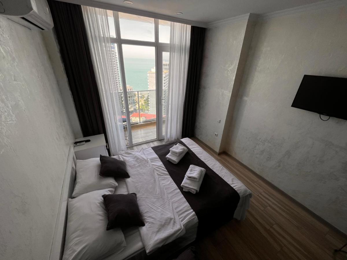 27 Floor Apartments Batoemi Buitenkant foto