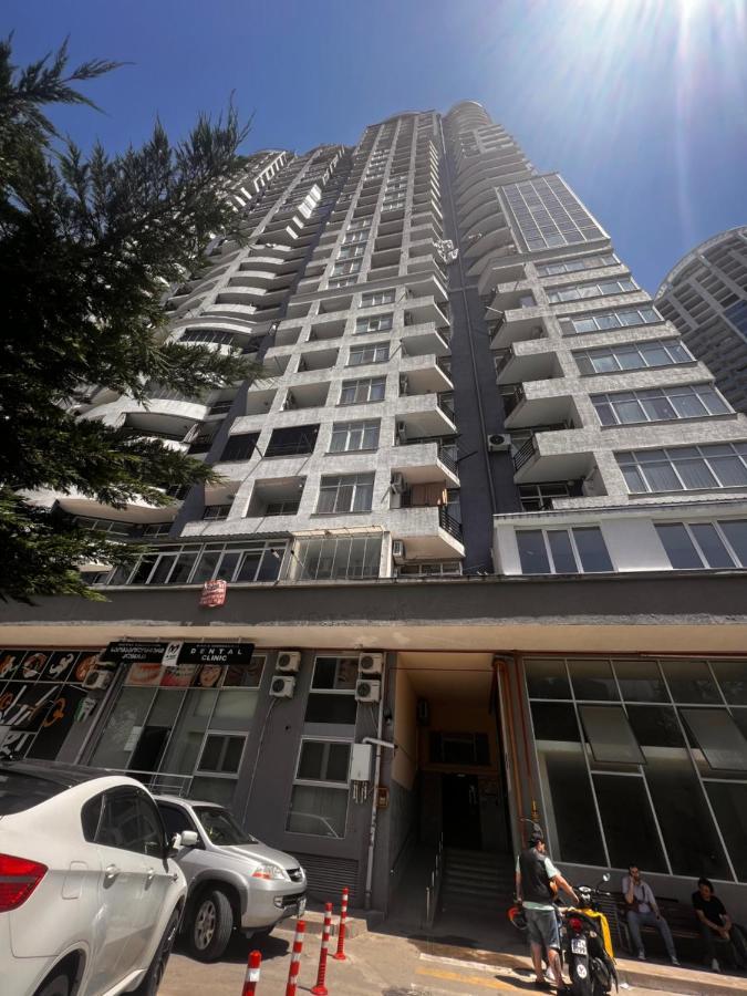 27 Floor Apartments Batoemi Buitenkant foto
