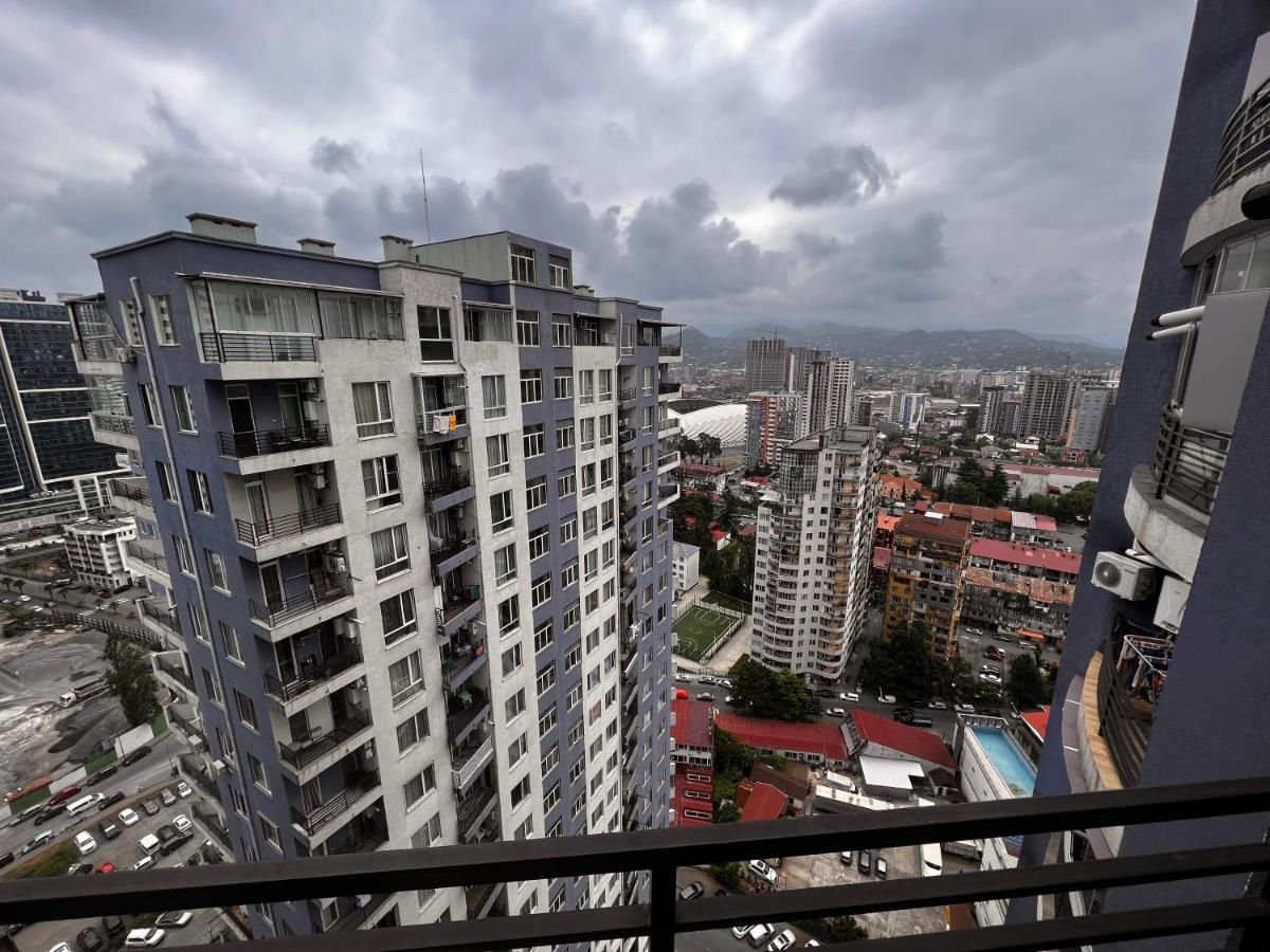 27 Floor Apartments Batoemi Buitenkant foto